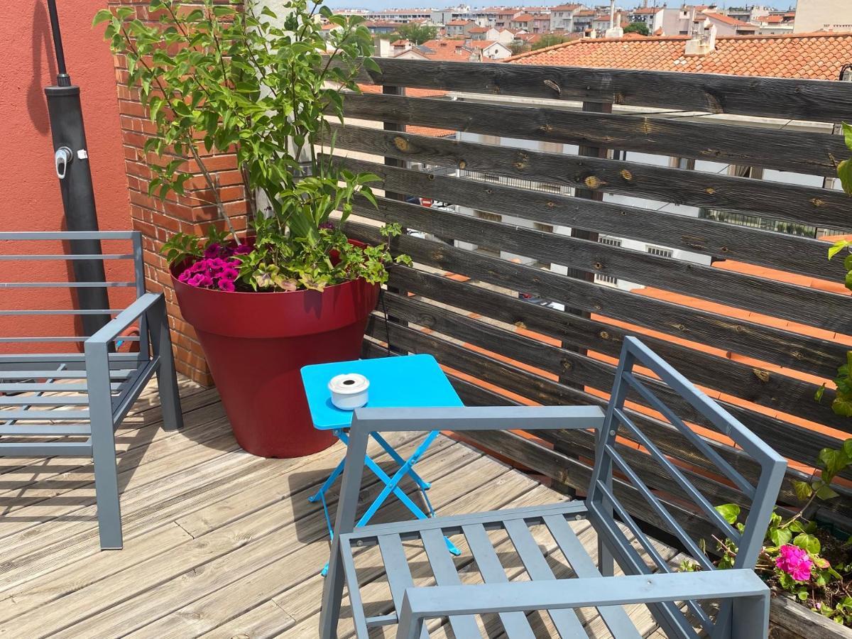 Le Patio Pere Pigne Guestroom Perpignan Exterior foto